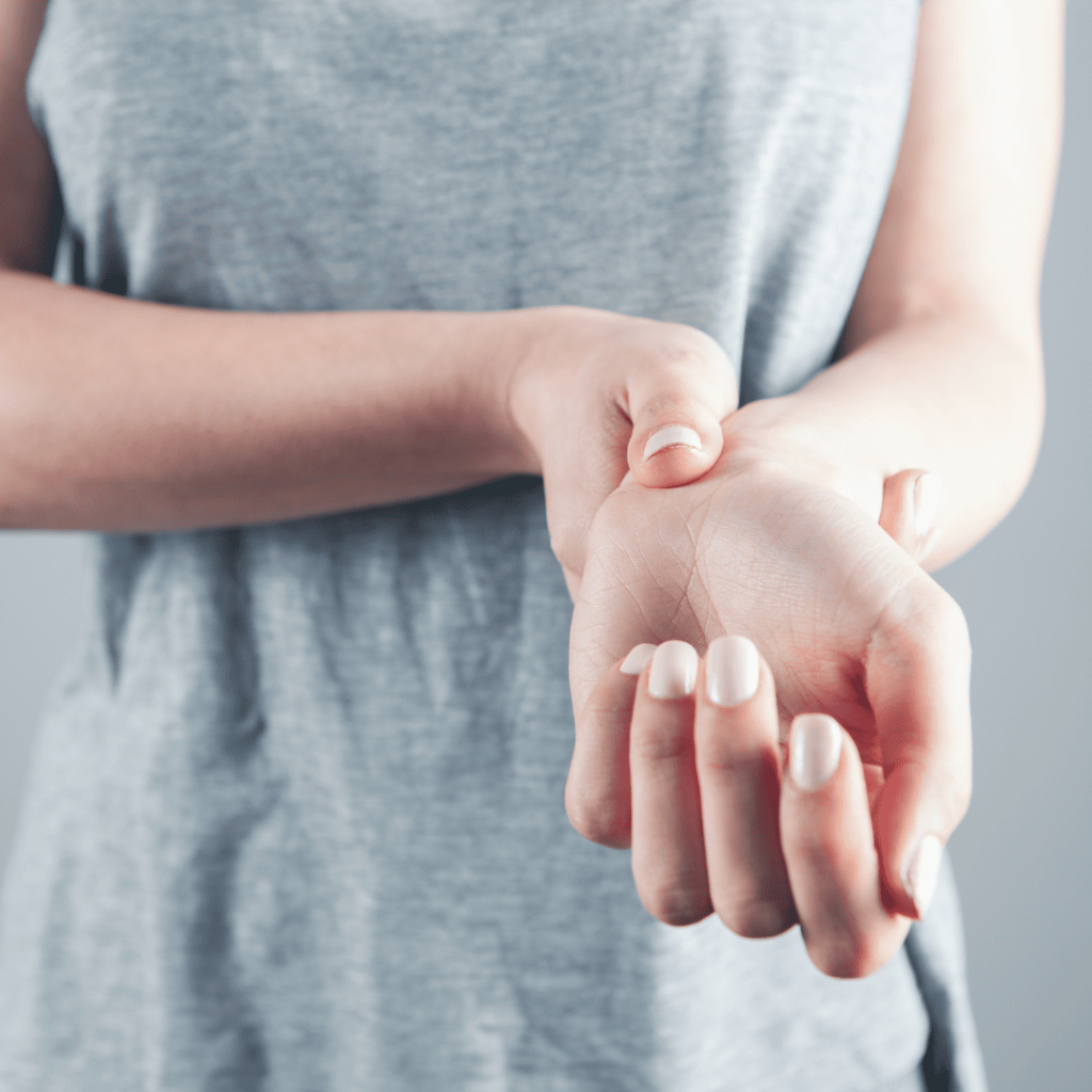 手の痛み