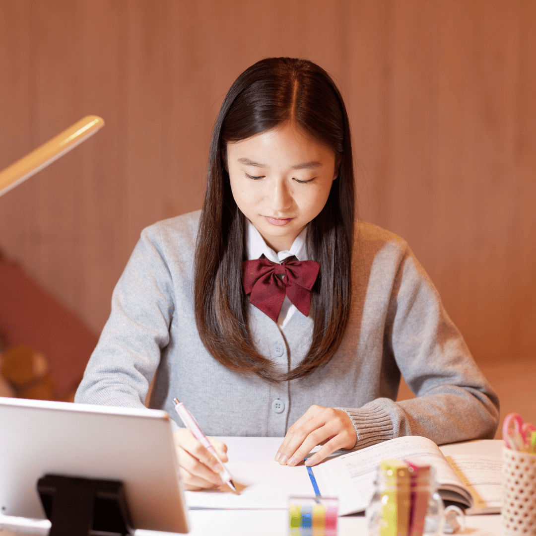 姿勢が良い 女子